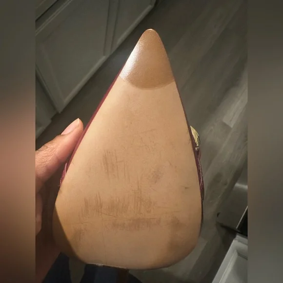 Michael Kors Burgundy Heels with Gold Chain - Picture 5 of 5